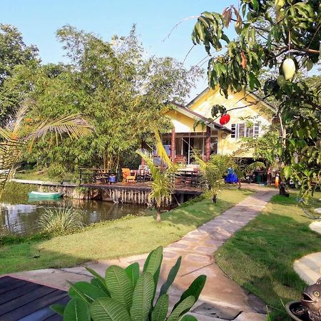 Hotel Llamados Fishing Lake San Kamphaeng Exterior foto