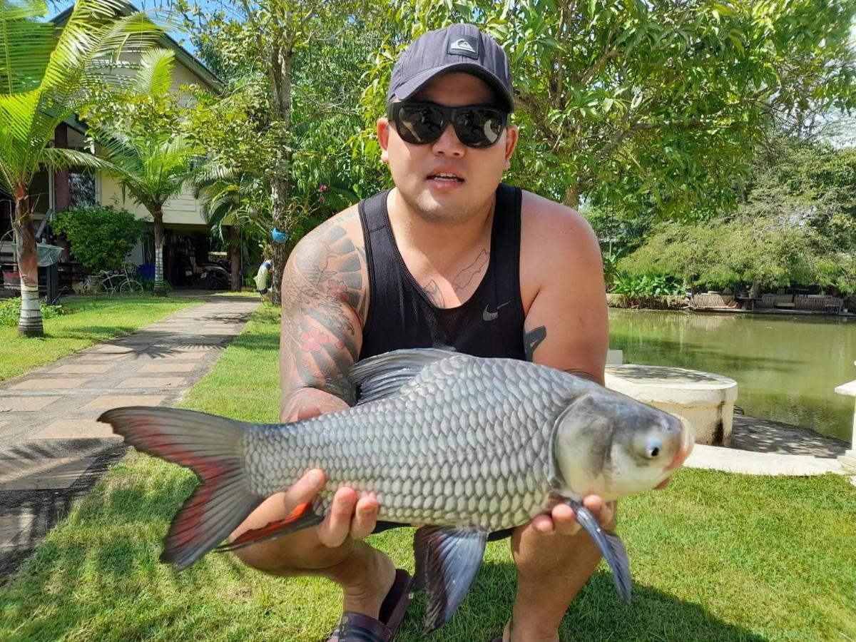 Hotel Llamados Fishing Lake San Kamphaeng Exterior foto